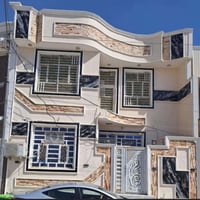🏡 بيت طابقين للبيع ✨ 📍 الموقع: حي أور الثانية – شارع السبيس مقابل حسين...