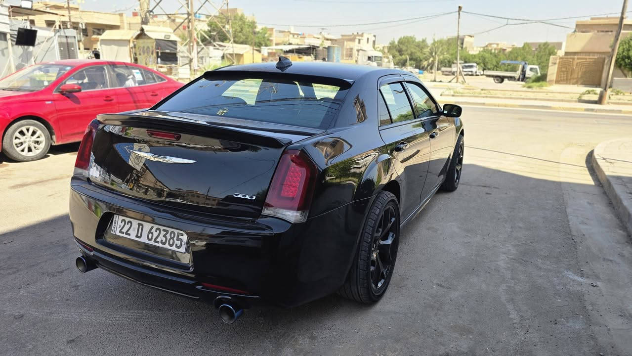 اوباما 2019 امريكي بدون ارباك 
كير محرك مكفول محرك 6v سلندر تخم تاير تبريد ثلج صدرها جديد سياره جاهزه من كلشي بيها قطعتين صبغ 
السعر 175 بيها مجال للشراي  
الاستفسار *********** مكاني بغداد السيديه
