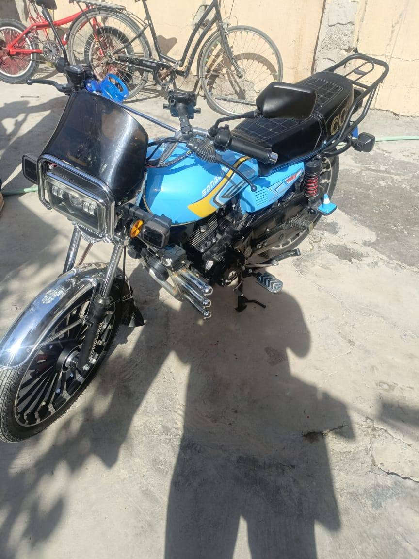 السلام عليكم دراجه للبيع مكفوله اوراق كامله مابيه اي نقص محرك ٢٠٠موديل ٢٦ وكلشي شغال بيه مكاني الطيفيه السعر ٩٠٠وبيه مجال بصيط هاذ رقمي ***********
***********
