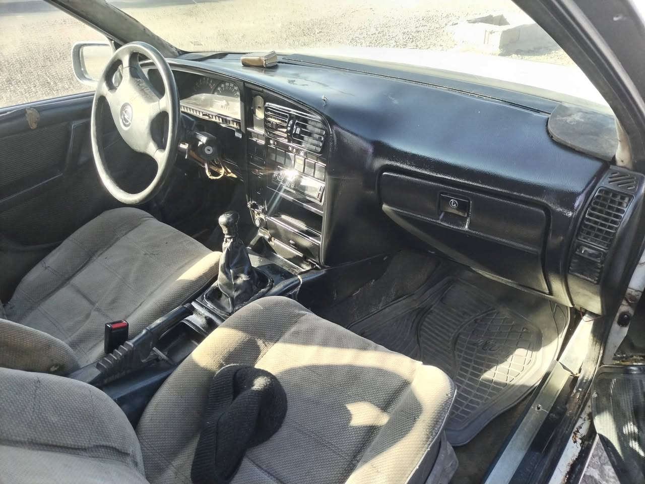 سلام عليكم سياره اوبل اوميكه اسيشن حجم 20 بيلاد سياره سبغ عام جماليه فقط بدون ضرر بدون خياص سنويه جديد لحد 2028 مشروع وطني رقم كركوك تحويل موباشر كير محرك صدر اكسل تايرات ابشرط سعر 25 بي مجال شراي خابر *********** مكان كركوك داقوق
