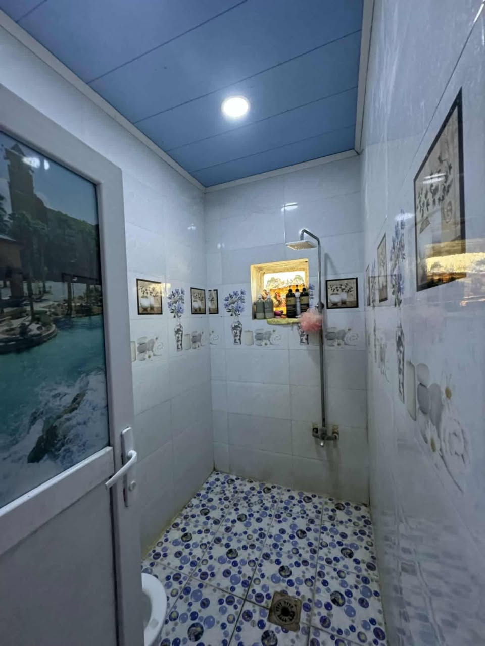 بيت طابو صرف للبيع 250 م مطلوب مبادرة 100 مليون 
تتحول للمشتري ومقدمة 40 مليون للبائع
سعر البيت كامل 140 تسديد440 بالشهر
بناء صب كونكريت طابقين 4 غرف نوم 
في حي المهندسين 
للتفاصيل زيارة مكتب المغرب - نهاية شارع المهندسين من جهة شارع 80 مقابل صيدلية ارض بابل  واتساب ***********
