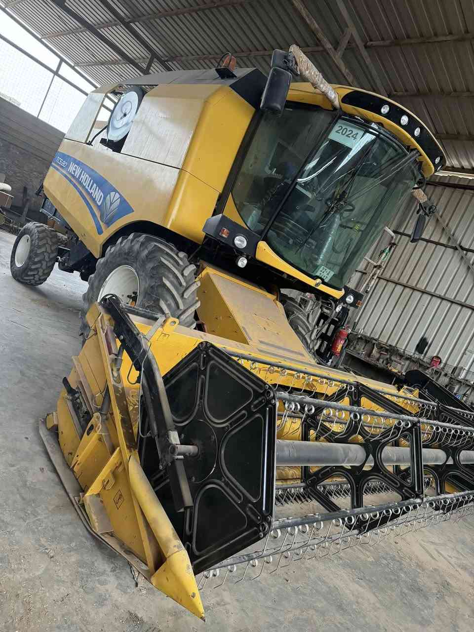 نيهولند 2019 انجكتر 5.80 جديد كفاله عامه مشتغله 2050 رقم أربيل جاهزه لل عمل المكان النجف الأشرف ***********
