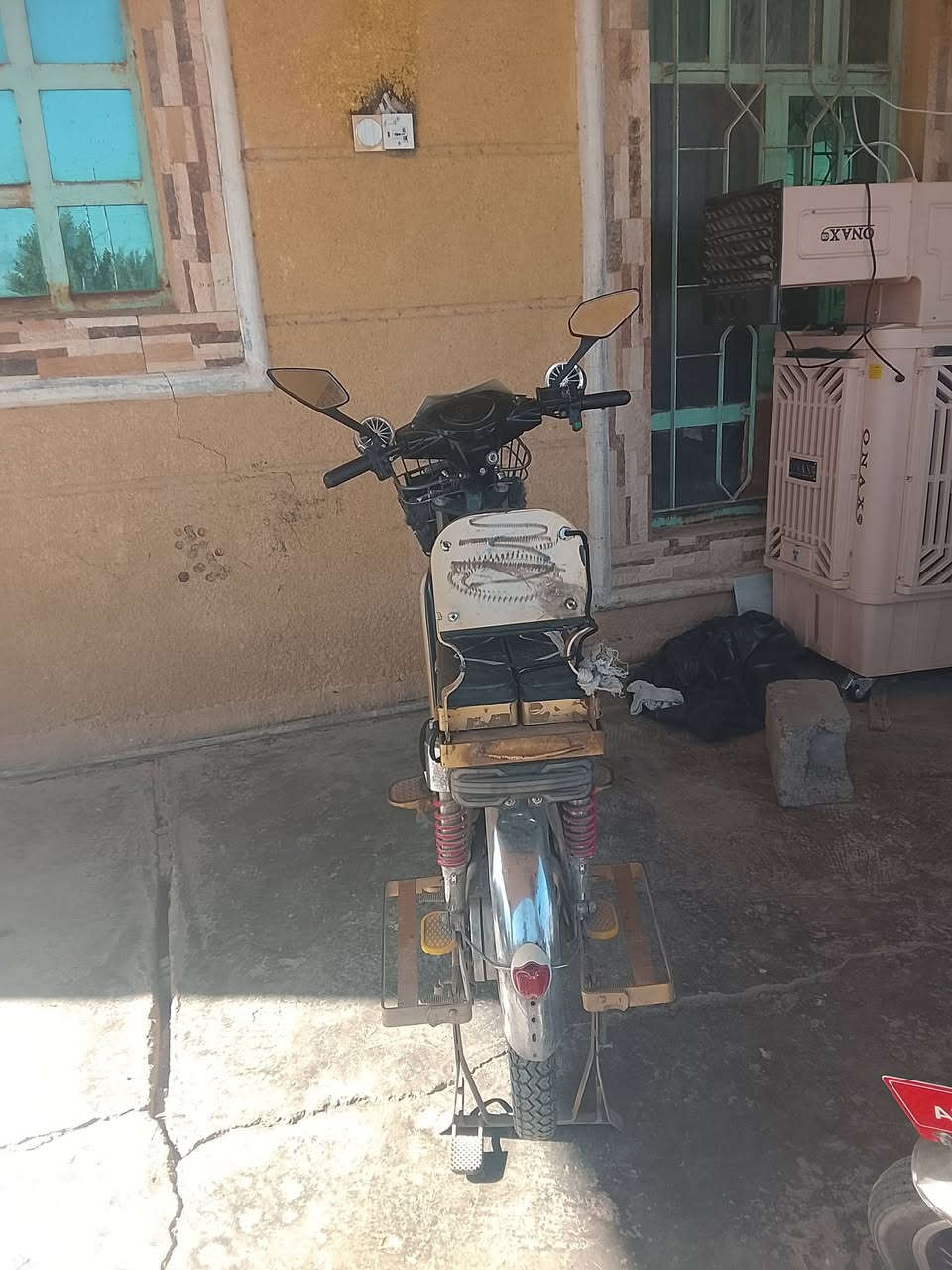 سلام عليكم هاذا دراجه شحن بطاريات 2025 نظيف قول البريد يشتري داخل الفلوجة  يم زيطرت الازرگية وجه لوجه  سعر500 وبي مجال اليريد رقم الهاتف *********** رجائن لمايريد يشتري لا يتعبني
