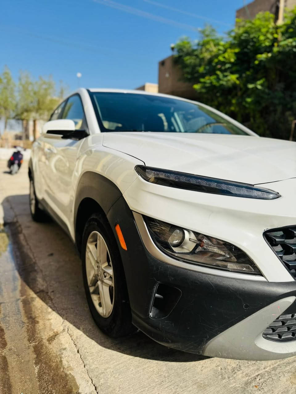 السلام عليكم 
البيع كونا أمريكي 
موديل 23
رسمي تترقم بغداد وجميع المحافظات 
الموصفات
السيارة فورويل 
التعداد 15923
الوان أبيض 
الموصفات SE 
محرك 2000 دوش 
كامره خلفية 
تحديد مسار 
رادر امامي جانبي 
اشاير باالمري 
شاشة تاب لمس 
مانع تزحلق 
اول تحكم ستيرن 
الضرر
الضرر موضح لا المنشور 
بارد فقط بدون صبغ 
***********
