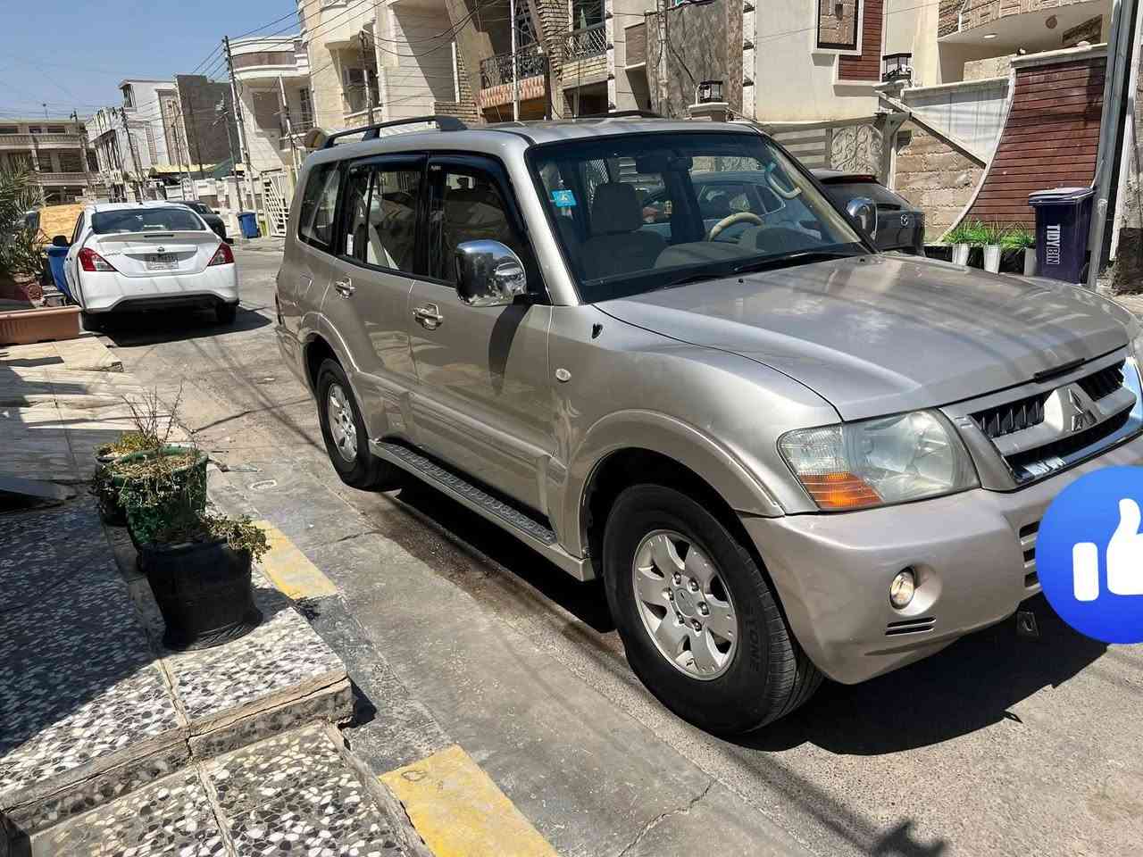 تحويل مباشر كلش رقم بغداد نكليزي
مال جناي واضحه بالصور مكينه
3000نضيفه الحمد الله
كير نضيف فور ويل شغال 100/
منضومه تبريد جديده تبريدها ثلج ما شالله 
تبريد 3قطع مري شفط100/ شادلها شاشة وكامره اندر ويد 
صدر السياره الامامي كله جديد مع المشط ستيرن منضومة مي جديده 
منضومة مي ممتازه 
باتري جديد تخم تاير جديد 
السياره شادلها مروحه كهربائيه شغل بلادي البجم زينون لايت عالي وناصي زينون غرفتها جديده ودوشمه اصليه شادلها جديد ولباقي شوف العين. 
سياره بيها طخه بسيطه نطخت عدنه وتبدل جاملغ امامي مال سايق نفس الون ولبنيد نفس الون باقي سياره مكفول مكان سياره بغداد البلديات رقم ***********
السعر100وبيها مجال بسيط
