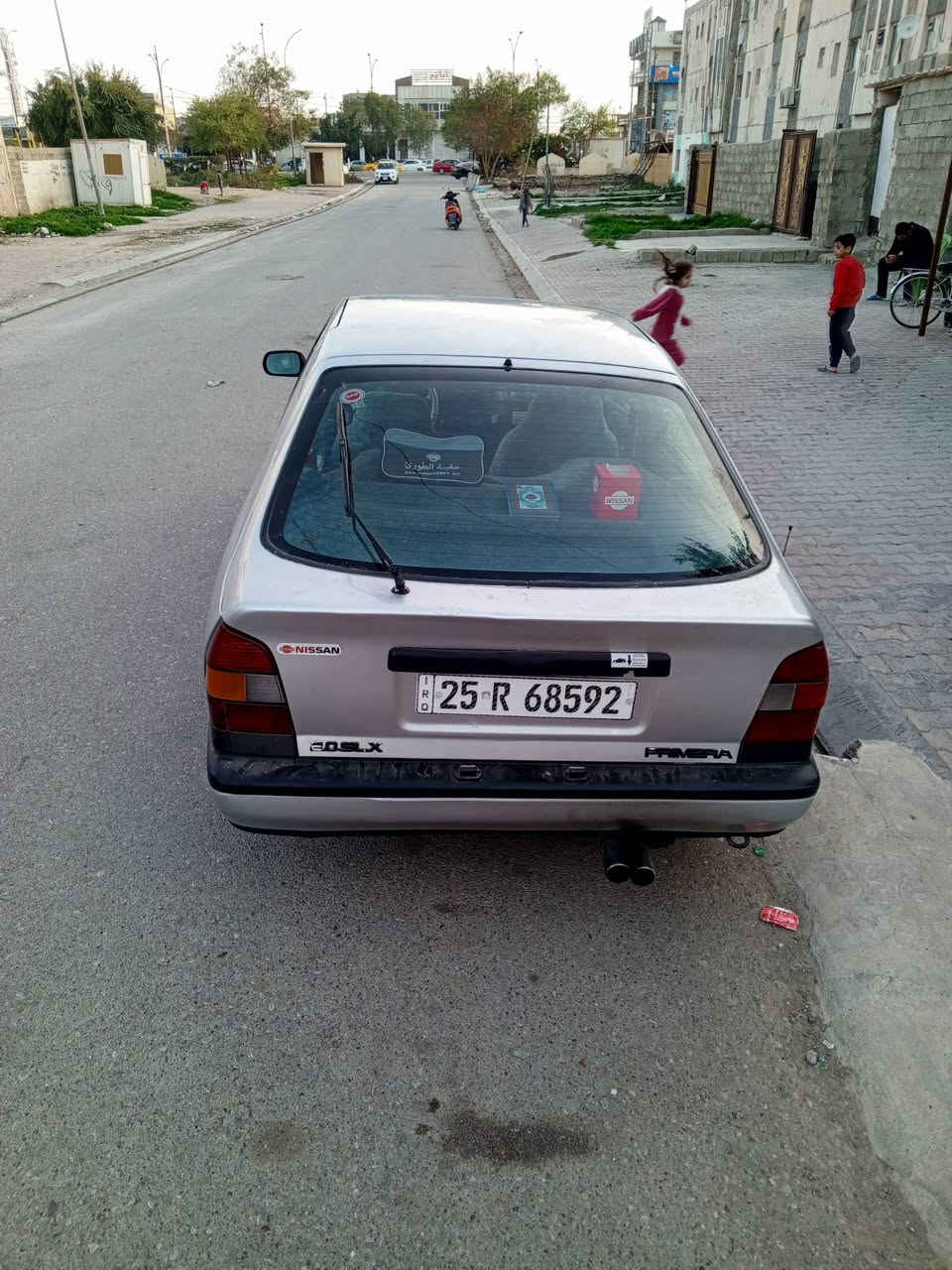 سلام عليكم 
سياره نيسان برميرأ
موديل ١٩٩١
سياره خير من الله كله ع بلاد 
تايرات جديد 
داخل نضيف
تبريد ثلج 
تدفئه  
مكينه خير من الله 
مرشوشه للجماليه 
كفاله عامه 
للاستفسار ***********
السعر خابر ع رقم اني مو صاحبه
