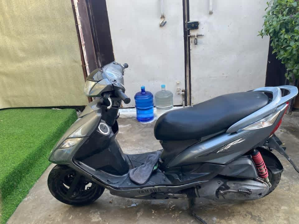 السلام عليكم ماكس ثعلب 140 دراجه مال رمبه صارله شهر و9 ايام دراجه ختم واحد ويه المكينه مكفوله المكينه مامفتوحه كفرات مختمه ختم واحد نكره سلف اي وقت مكينه الله شاهد متسمع صوتهه دراجه حلوه وتفحص يلا تاخدهه السعر 830 الف بيه مجال شي بصيط مكاني بغداد الشعله الرقم ***********
