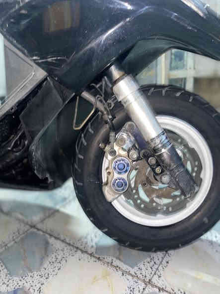 سلام عليكم gtrللبيع الدراحه مكفوله كفاله عامه الدراجه شلعه ومعدل طيران ولمكينه بلجيس وكلجات بلاديه 
1.صدر Dy+ملقط
2.فچ RBMابو الطره4بستم
3.دبلات خلفيه K1
4فلاوين Ncy
5.زوج قطرات دهن واكسل 
6.قبق بانزين تيسلا
7.صالنصه رياضي بوري عدل
8.يدات بريك 
العنون بغداد الكراده هـ***********
ملاحضه (بانزين محسن ودهن موتل وترايشهه موجودات)
تحياتي للجميع❤️ واعتذر عله الاطاله❤️❤️🪬
