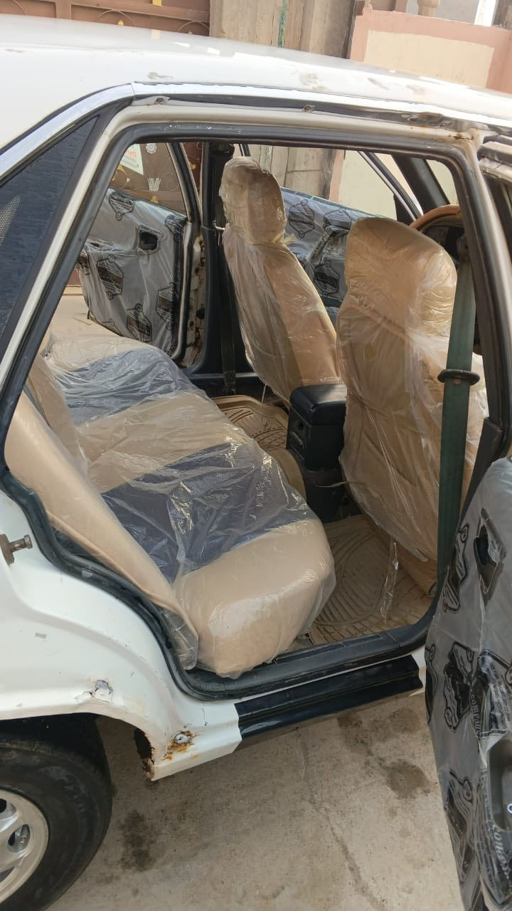 سلام عليكم برنس البيع
مكان السياره رمادي جوييه 
السعر 33 وبيه مجال
رقم الهاتف  ***********
