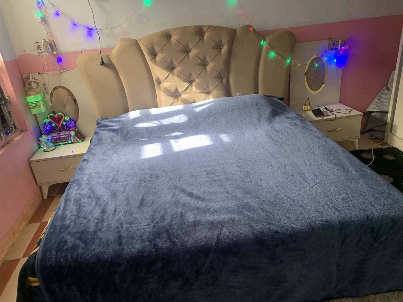 غرفه نوم تركي 5 قطع شرط النضافه


**إذا كنت صاحب هذا الإعلان وتريد حذفه لأي سبب، رجاءا أرسل رسالة إلى الدعم الفني**