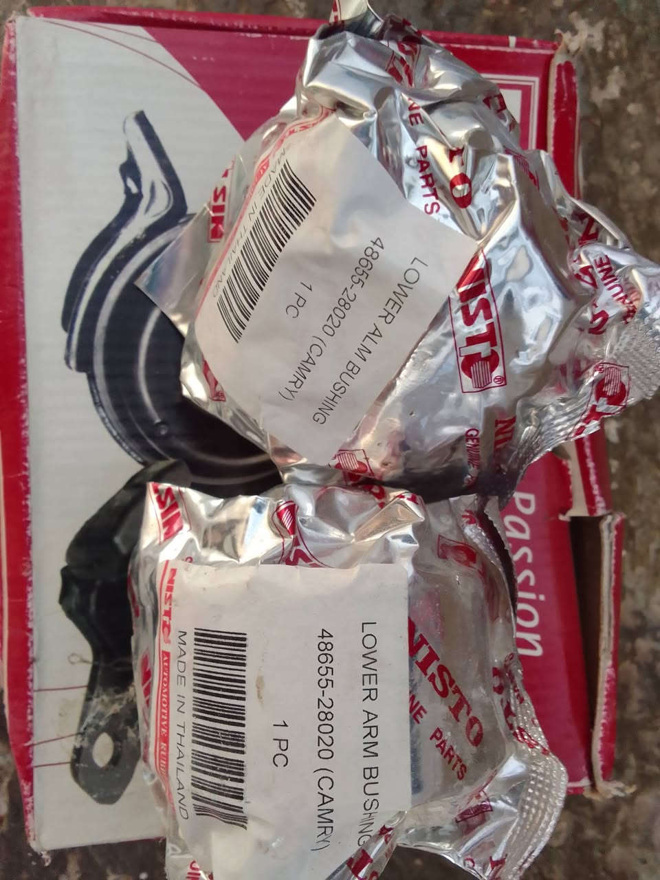 السلام عليكم عندي كمية كبيرة بوش طبلة امامي دائرية الشكل تايلندي انيستو نوعية جيدة وبأسعار مناسبة 
للاستفسار الاتصال على الرقم ***********
اعتذر ممتواجد ع فيس دائماً
