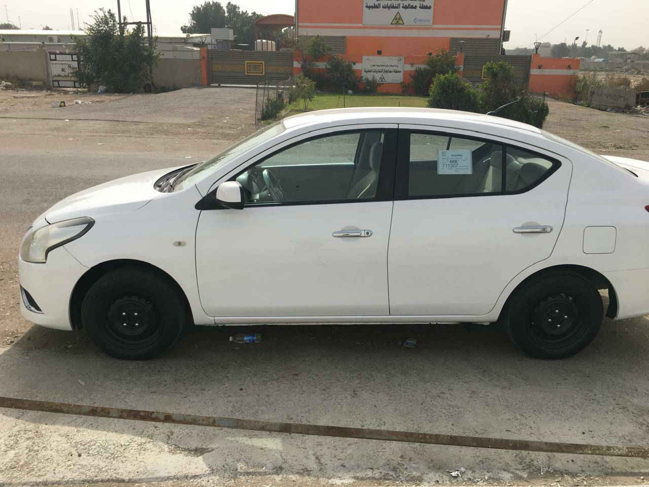 السلام عليكم 
سني هنيدي ٢٠١٨ سياره جاهزه كل نقص مابيه صبغ دعاميه اماميه وبيه بارد بسبط موضح بسونار رقم بغداد الجديد الاتصال ***********
السعر ١٠٣$
