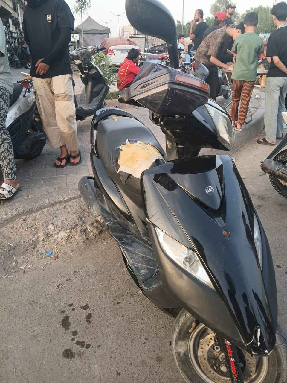 سلام عليكم دراجه للبيع 
دراجه نضيفه حلوه ومرتبه ستخدام شخصي 
مكانها بغداد الحسنيه 
***********
