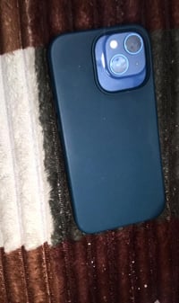 ايفون 13 عادي  ذاكرته 256 بطاريته بلادية نموذج m امريكي جهاز نضيف كلشي...