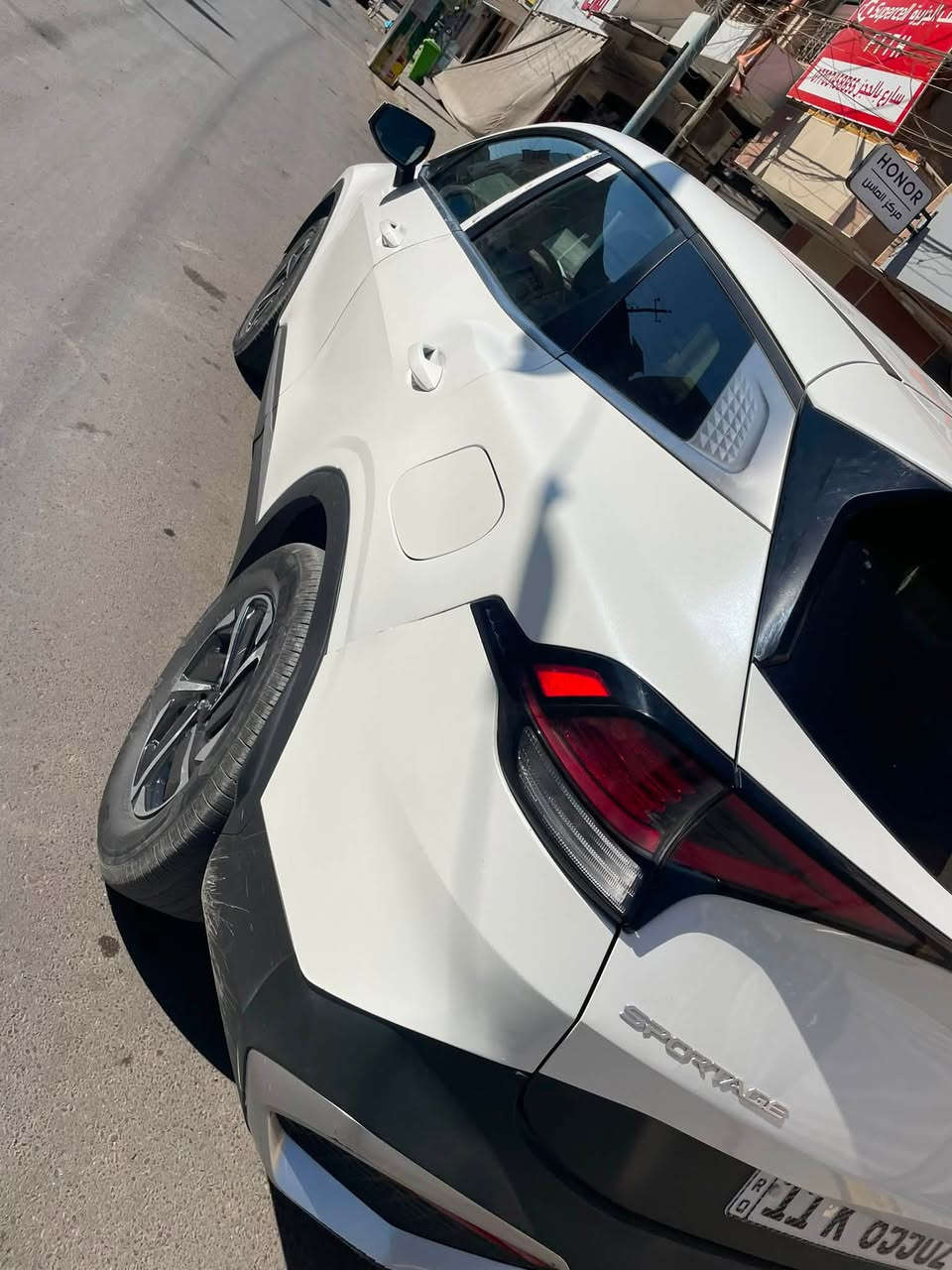 السلام عليكم حبايبي 
كيا سبورتج 2023 هايبرد 1600 السياره منزلك كول صوره حاليا وفي امريكا وعندي بسه سونر المندلاوي الله يشهد ب75 الف مسويه ع مود يفحص البطاريات والتفاصيل الدقيقه  وايضا منزلك سونارها والياخذ يسوي سونر السياره  بغداد الدوره السياره باسمي 
العنده مراوس بناصيه  يشرفني  والصلاة ع الحبيب محمد


**إذا كنت صاحب هذا الإعلان وتريد حذفه لأي سبب، رجاءا أرسل رسالة إلى الدعم الفني**
