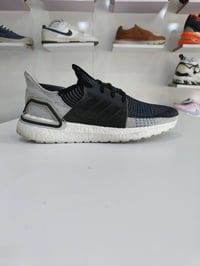 اديداس الترا بوست اصلي اورجنال ▪️قياس 41---26.cm طول القدم  👟 طبي وزن ...