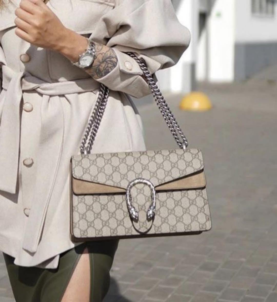 براند GUCCI  كود وختم اورجينال


**إذا كنت صاحب هذا الإعلان وتريد حذفه لأي سبب، رجاءا أرسل رسالة إلى الدعم الفني**