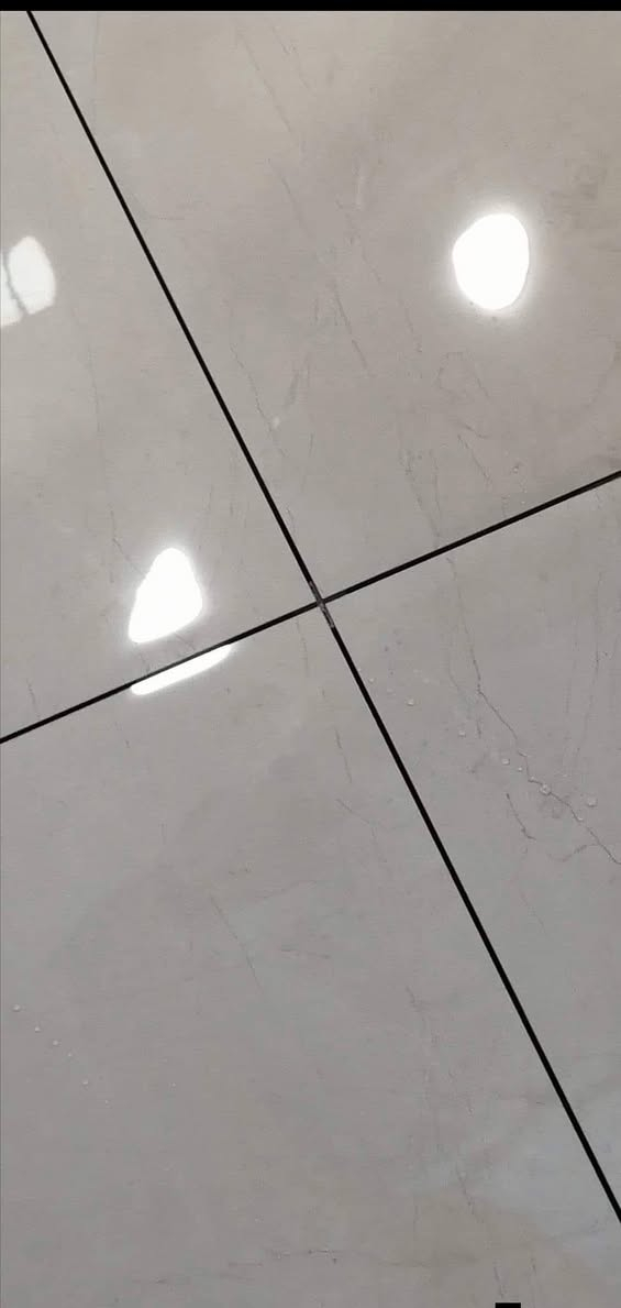 السلام عليكم 
عمل فقط

مستعدون لتغليف الارضيات والجدران بالبورسلين والسيراميك والمرمر والكرانيت تغليف درج الحلزوني عمل درجه اولى نعمل نقدا وبالاقساط***********
