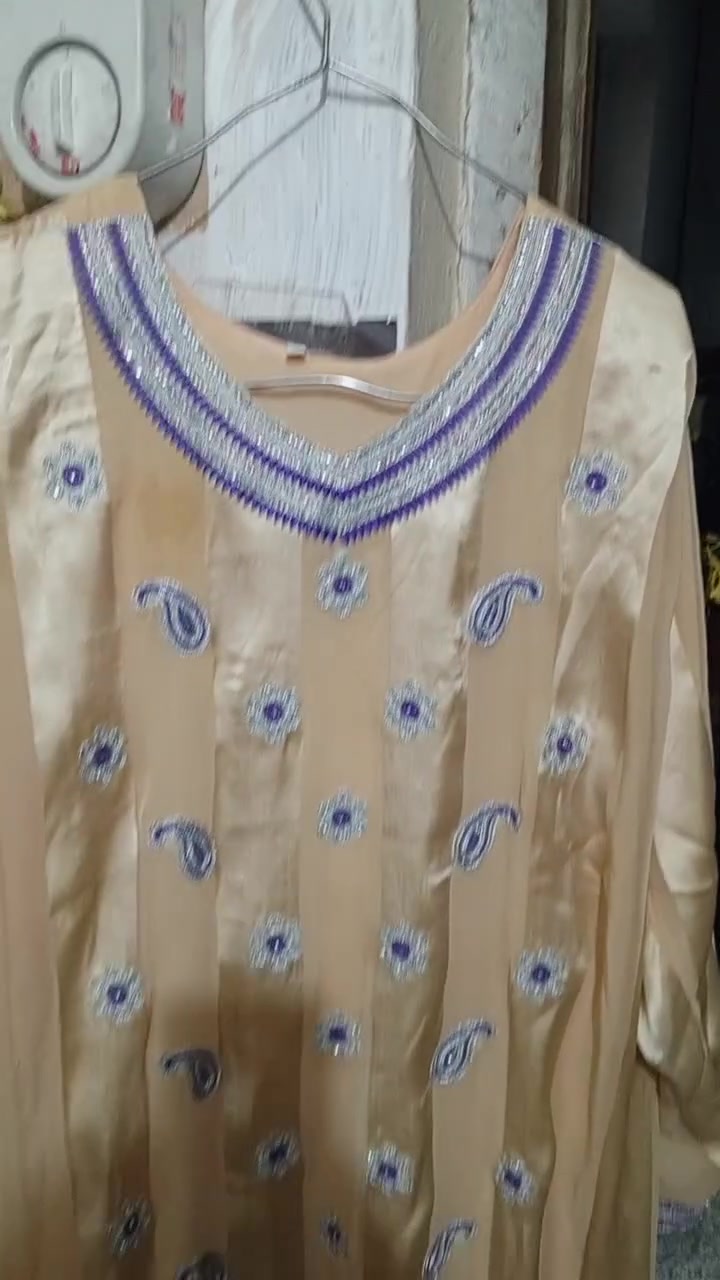 فستان طويل البيع  قياس xL وزن 85 و 90 سعر 10الف بغداد حي العامل


**إذا كنت صاحب هذا الإعلان وتريد حذفه لأي سبب، رجاءا أرسل رسالة إلى الدعم الفني**