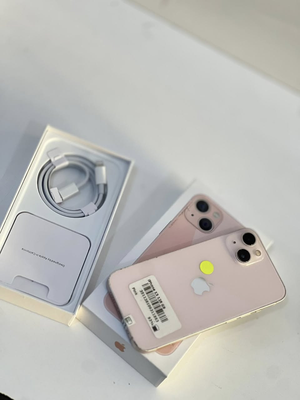 #مستخدم ايفون 13 وتر بروف مكفول 410🔥بلاش
اذكره 128 

بطاريه 89 الى95🔋💯 توصيل موجود 

كامل ملحقات مع وصل ضمان ستبدال 5 أيام عن ايي خلل كارتون مطابق وكيبل شحن 

السعر410الف فقط 🔥🔥

كربلاء حي العامل سوق الأخير بدايه شارع السبيس

***********
