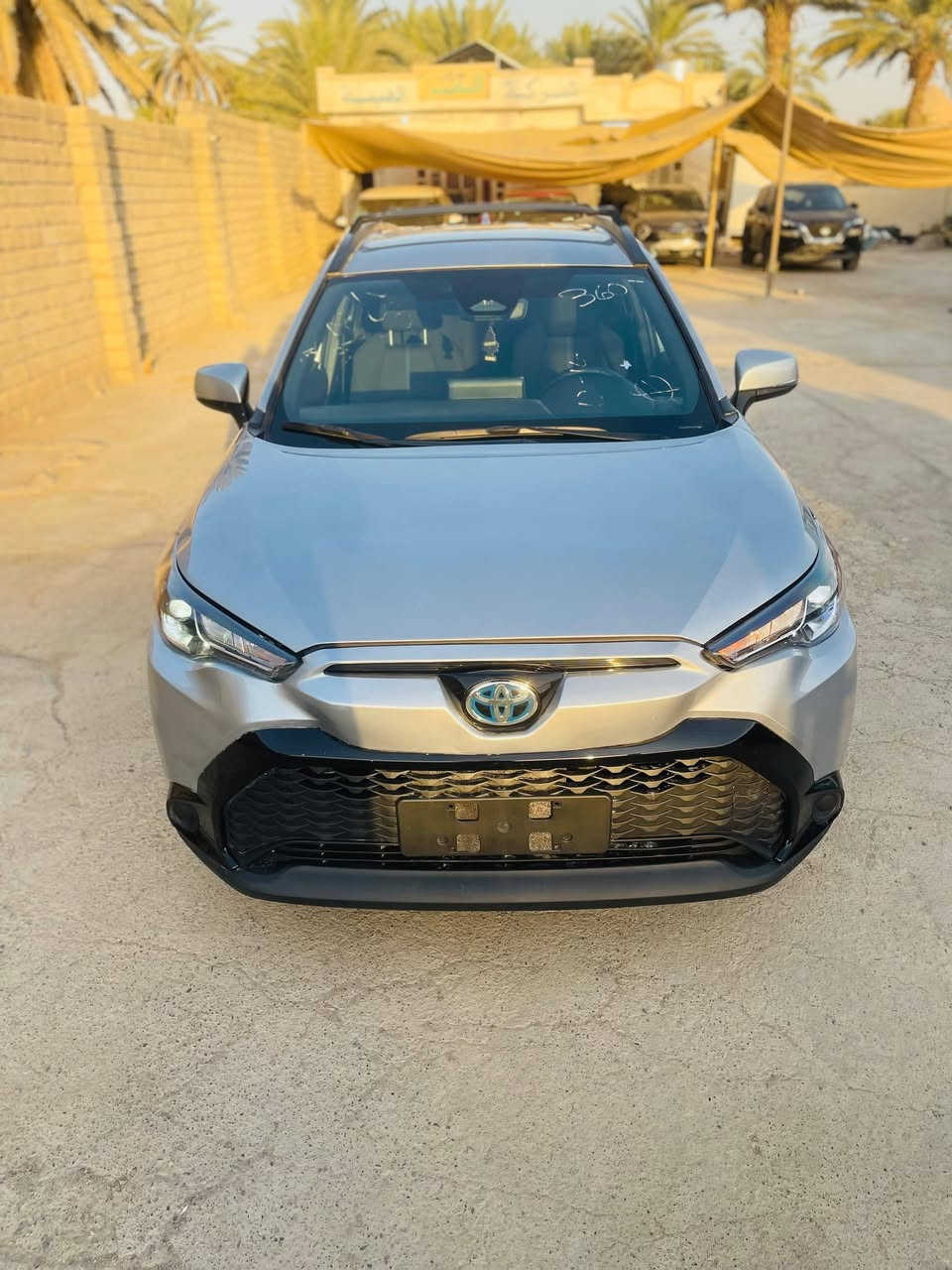 بسم الله الرحمن الرحيم 
كورلا كروز هايبرد se 2024
2024 Toyota Corolla Cross Hybrid, SE
7MUFBABG8RV038516 الشاصي
محرك 2.0 هايبرد
دخول ذكي 
شحن لاسلكي 
داخل اسود
تشغيل بصمه 
ماشيه 11000ميل
وبعد بيها جثير مواصفات
ضرر تبديل بونيد  بدون شواصي ولا دواخل 
العنوان /صلاح الدين/ الشرقاط/ اجميلة
للاستفسار عن السعر الاتصال 
☎️***********
