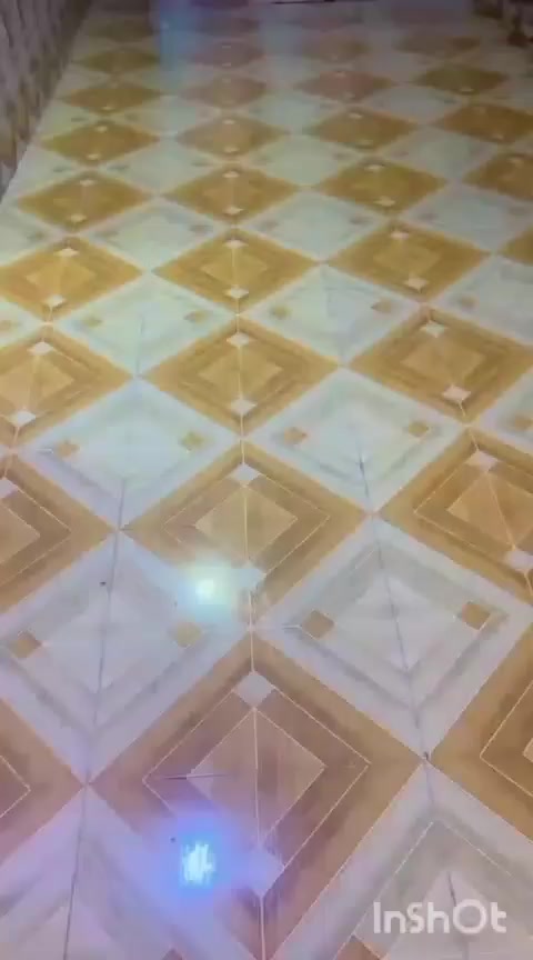 سلام عليكم بيت تجاوز للبيع  المساحه 250 متر في التنومه بل اكواد نهايت شارع الدواجن الاستفسار اكثرر عل هاذ الرقم  
***********
