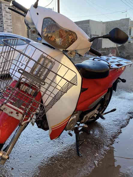 سرفيز للبيع نضيف كامل مابي اي نقص نكره سلف وصوته ناعم كلش للاشراء اتصل ع رقم ***********
