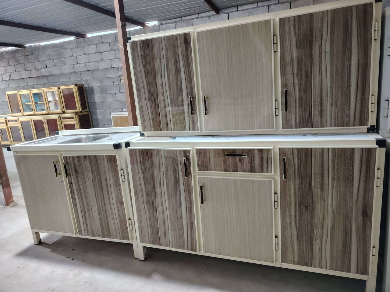 للبيع كاونترات مستخدمه
العنوان مغربه ب الشيشان الثانيه ب السايدين آخر ستداره التصال ***********
