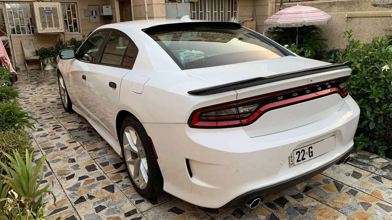السلام عليكم
للبيع جارجر GT موديل ٢٠٢١
٦ سلندر ماشيه ( ١٧ الف ) حقيقي
رقم اربيل بأسم شركه
مواصفات السياره
٢ ويل 
جيتي اصل 
نظام سوبر تراك
شاشه جبيره كار بلي 
شفتات ستيرن
حساس خلفي كامره خلفيه
لايتات وبروجكتر زينون
ويل كب جيتي ٢٠
لويات موبار زرك رياضي 
كشنات جلد وكنتاره من شركه موبار طلب خاص جاي ويه السياره كشن السايق كهرباء 
السياره جديده بمعنه الكلمه وبدون اي نقص 
وعليه ادامه كامله
بلكات جدد 
صدر كامل جديد 
طخم تايرات جدد 
وبولش درجه اولى 
ماشيه ١٧ الف حقيقي وبعده بحاله الوكاله
السياره حادثه ٣ قطع
بنيد / جاملغ السايق / باب السايق 
بدون لغود او دواخل
السعر 228$ يعني ميتين وثمانيه وعشرين ورقه  وبي مجال بسيط للشراي 
مكاني / بغداد -البنوك - شارع الميثاق
رقمي / ***********
*********** بغداد, العراق
