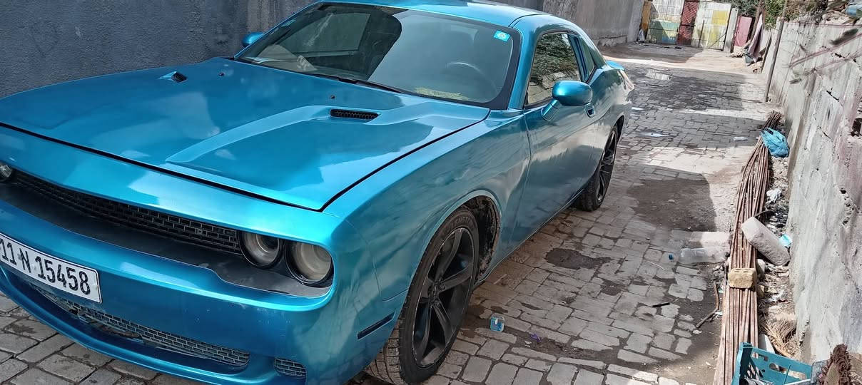 جالنجر 2010 مكينه 3600 
تخم تاير جديد
سياره جاهزه
مصبوغه عام
سعر 95
عنوان بغداد المعامل
***********
