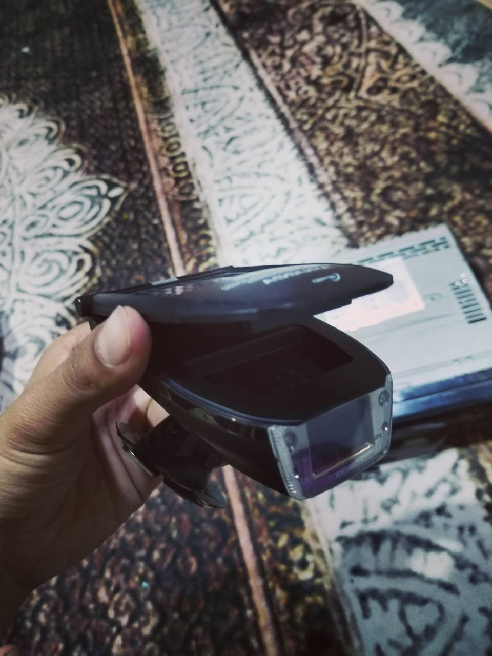 بك لايتات ملكه بس الاركان مفطرات ملات الجنطه زيرو  ورادر كلهن بي ميحتاج اذكرهن ومسجل وجامه خلفيه يابانيه ومري عاكس وتبلام *********** مكاني نجف
