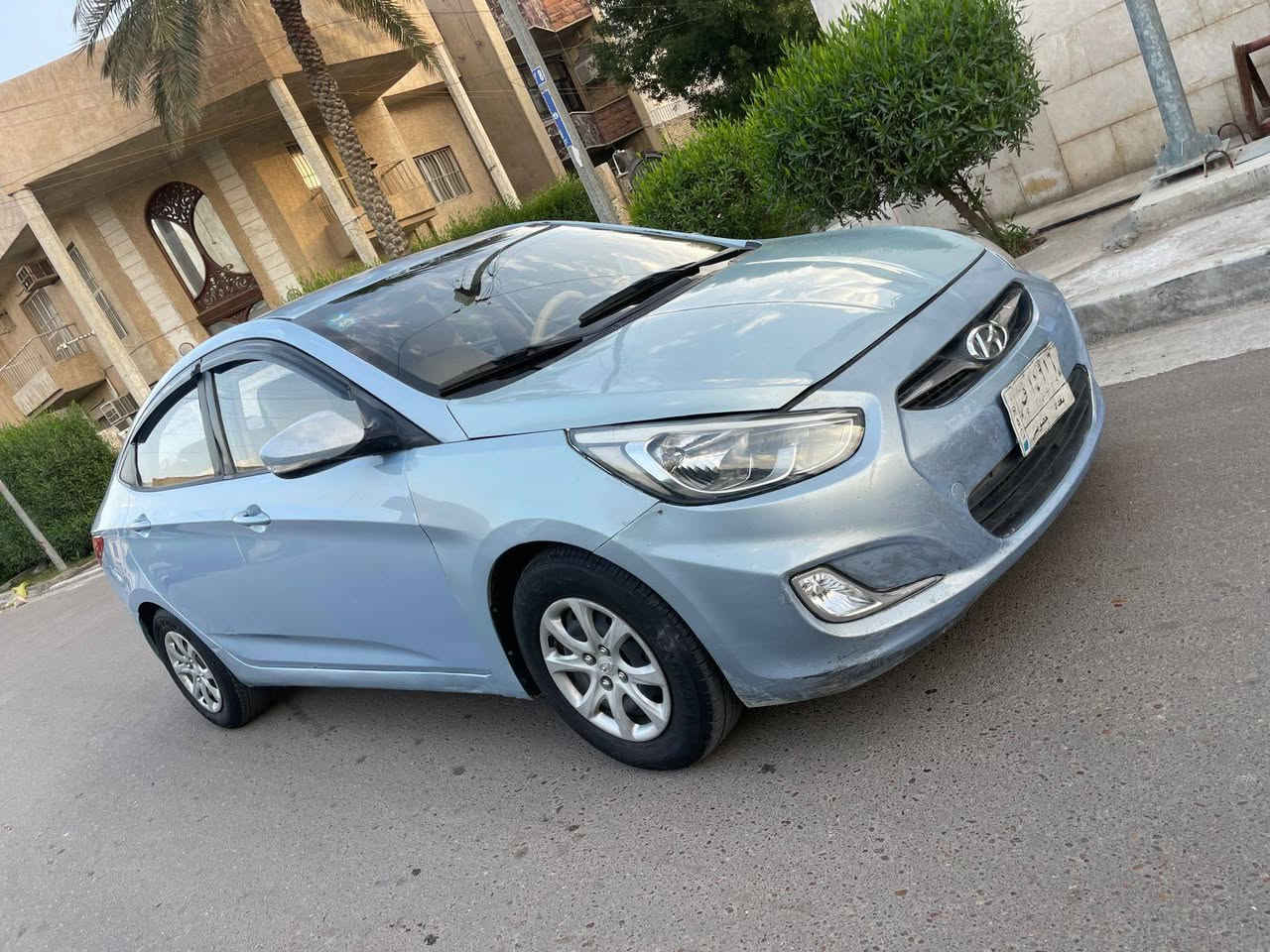 ***********  جديده  ونظيفه
اكسنت ٢٠١٢خليجي 
محرك ١٦٠٠ دوش جديد لبارحه شديته مال حاويه بالجيس
 سيارة نظيفة وجاهزه 
بيها ٣ قطع صبغ 
بدون دواخل 
غرفتها جديده  كلش 
كير محرك  جديد
شاشه  كامره 
اشاير بالمري 
تحكمات ستيرن 
تخم تاير  وباتري جدد
صدر امامي  خلفي جديد 
ترايها كلش ناعم ونشطه  سياره  خير من الله 
تبريد  ثلج 
بجم  زنون 
مكاني بغداد الاعظمية 
بغداد  شرط التحويل 
السعر ٨٦ ورقة اتصال فقط  نكلف بلنشر 
 ***********
