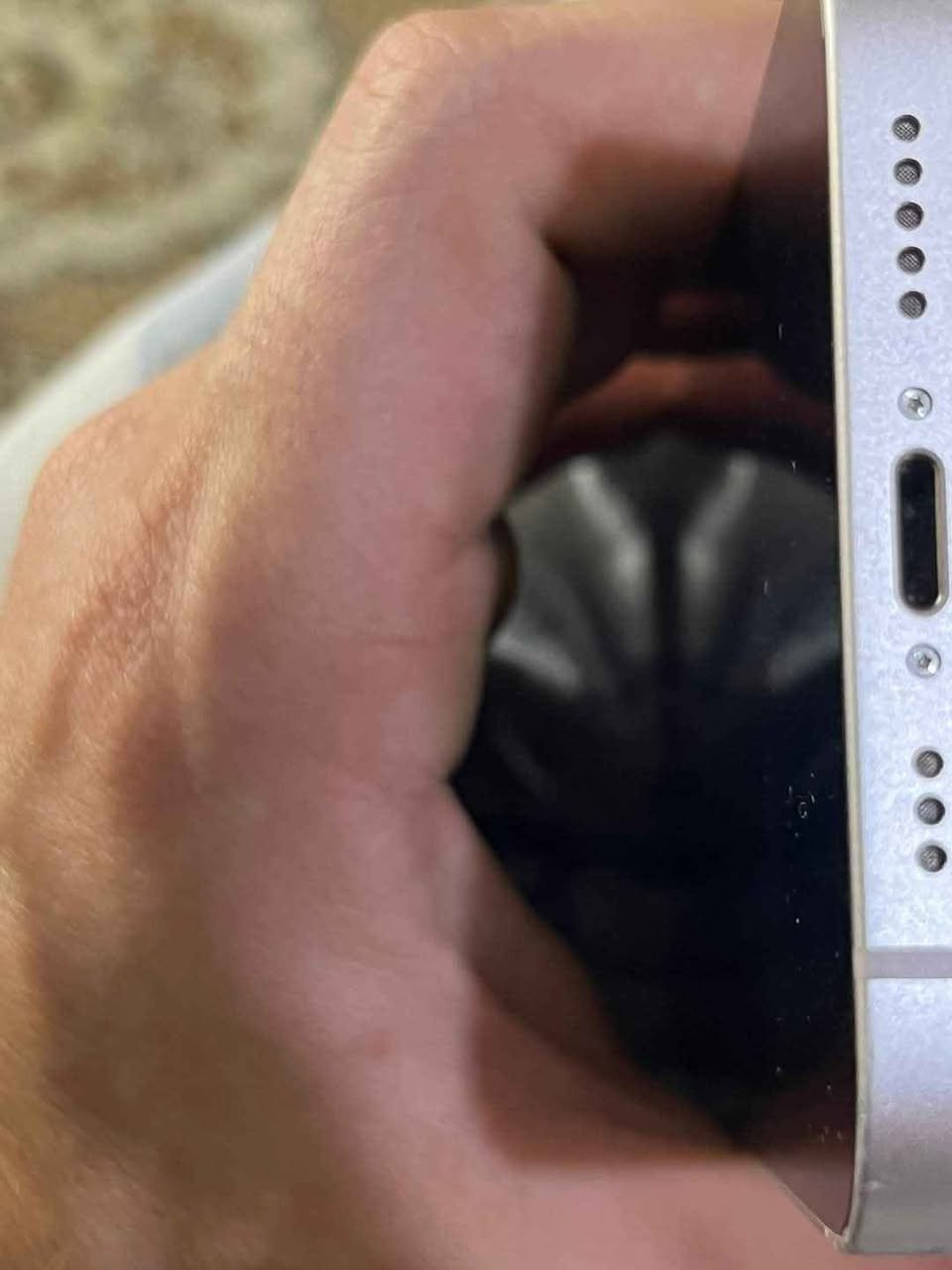 سلام عليكم ايفون 13عادي جهاز مقفول ايكلود ذاكره128 بطاريه ٨٧ جهاز  وتر برو مكفول من كل تبديل مقفول ايكلود سعر 225 او مراوس حسب قناعه *********** بغداد, العراق
