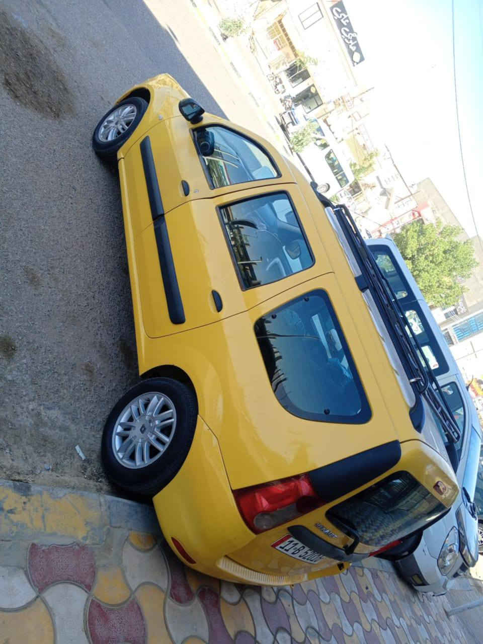 رينو لوكان رقم بغداد دولي باسمي موديل 2012 جاهزه كير ومكينه وحداديه وتخم تاير جاهزه من كلشي السعر 60 وبيهه مجال للاستفسار الاتصال على ***********
