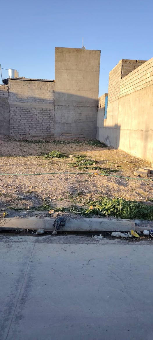 بسم الله) بسبب الوعود الكاذبه تم النشر مره ثانيه أرض
للبيع #كارت سكني 100 متر باص اتجاءء

قبله 🕋 في حي السماح الثانية قرب مدرسة 🏢 الإمام

 الزهري خدمات ماء 💦 كهرباء ⚡ تبليط 🛣️ موقع 👌

 الأرض مميز جدآ قريبا على شارع 🛣️ العام و يوجد في

 المنطقه مصتوصف 🏥 و مدرسة متوسطة وثانوية 🏢

 السعر 14 مليون 🇮🇶

 ***********📞 

 ***********📞 

 *********** 📞
