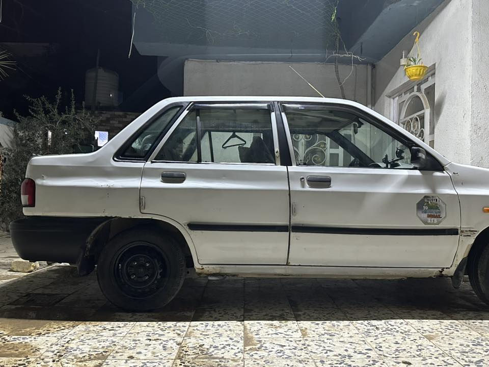 سلام عليكم
سايبه خصوصي رقم نجف صاحبها يريد مداور سنويه ل28
مديل 2012كشرها نضيف بس بي خياسات قليله ينرادلها تلكيط 
غرفته نضيفه دوشمه جديده 
كير مكفول محركه بي بدايه خيط ابخار 
بيها حادث جنطه ما واصل لحوض وجاملغ امامي بجه العبري والباقي مكفول سياره ما تخسر عليها ربع كبل لشارع كله شغال سعر ٢٨وبيها مجال مكانها نجف شارع المطار  *********** وبي وتساب
