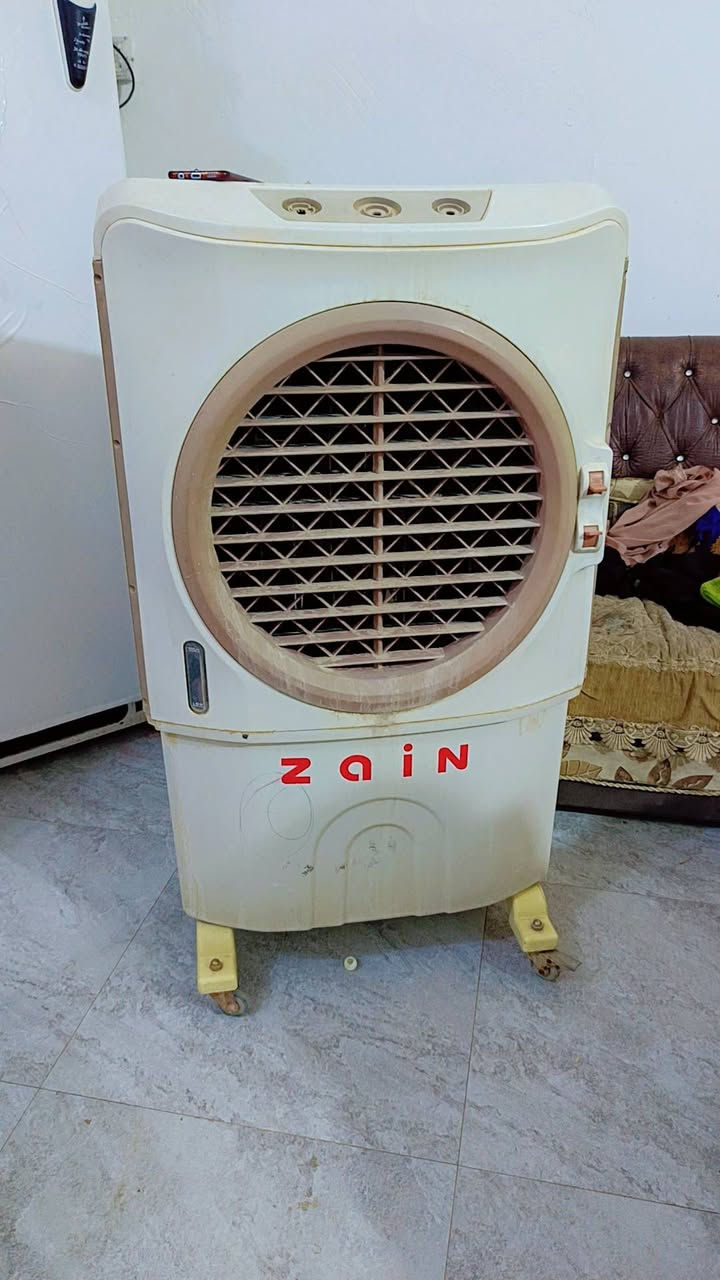 مبردات نضيفات كلش  شرط تبريد ثلج عدد ثنين  الجبيره ب120والوسط ب110سعر نهائي الشراي يراسلني


**إذا كنت صاحب هذا الإعلان وتريد حذفه لأي سبب، رجاءا أرسل رسالة إلى الدعم الفني**