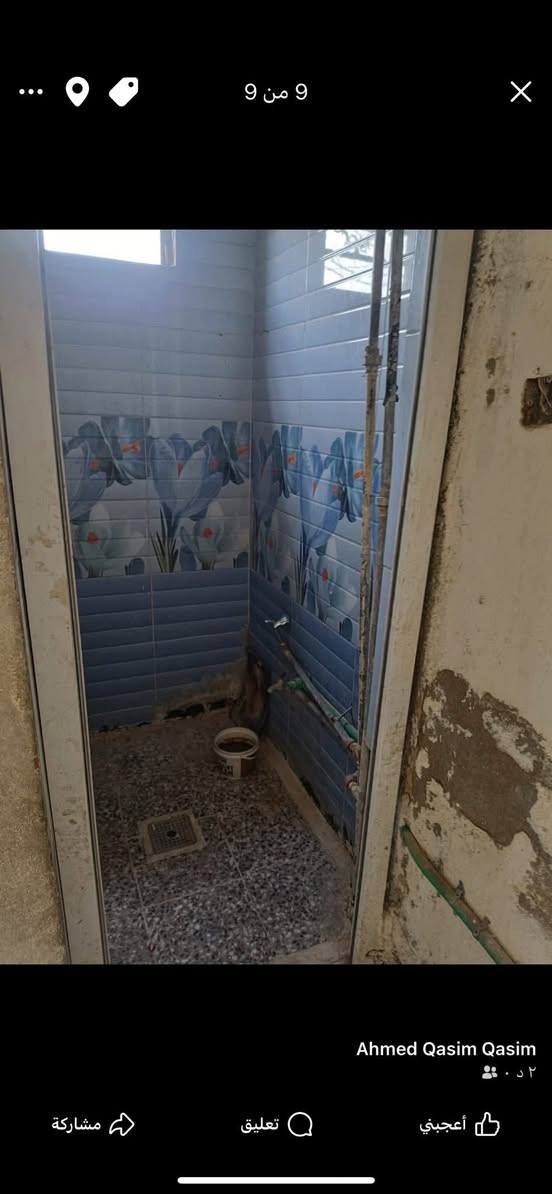 السلام عليكمً
بيت طابق ثاني للايجار
بي غرفه وصاله وصطح داخلي وخارجي وخدمات طابق ثاني معزول مكانه الشعب شارع عدن قبل جامع الجهاد 
***********
