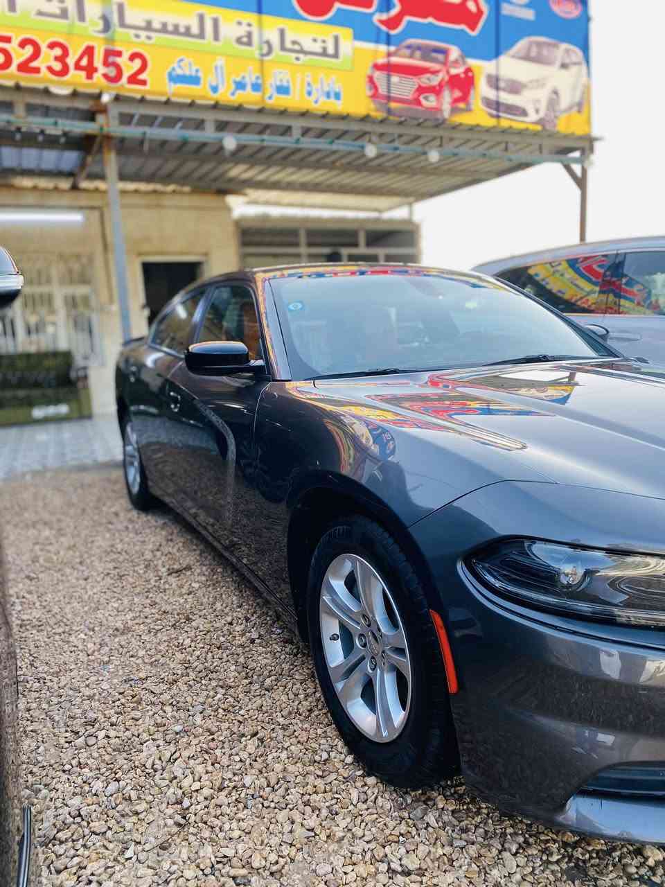 سلام عليكم
للبيع جارجر مديل 2023 امريكي 

حادثه فقط دعاميه اماميه والباقي كفاله 

دوشمه تخم تاير كير مكينه حداديه كله جديد 

رقم بغداد سنويه جديده 

السعر :140 وبيه مجال بسيط 

مكان سياره كربلاء طوريج :(رقم هاتف )(***********)
