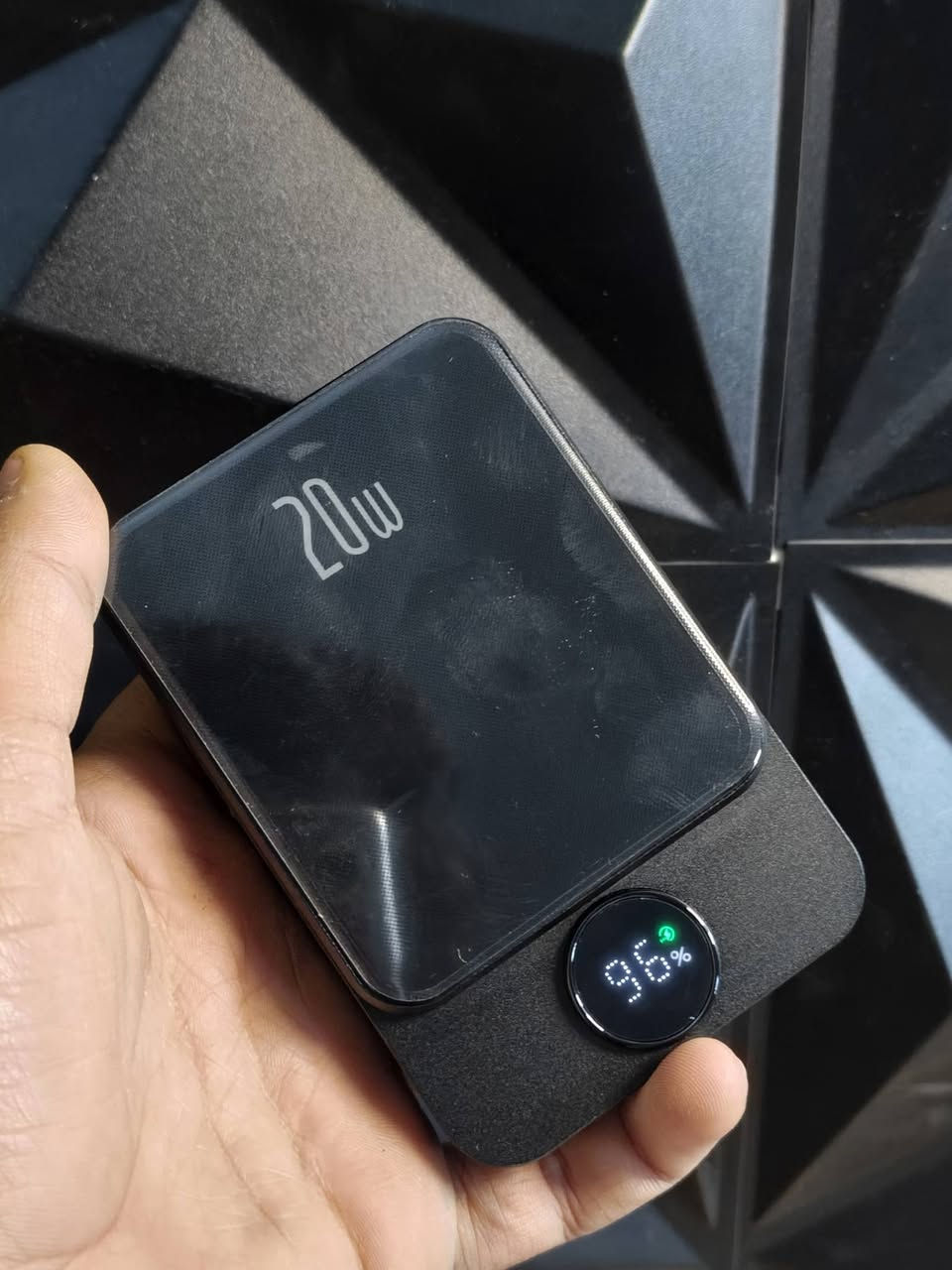 باور راقي سحن لاسلكي و منفذ تايبسي 
يدعم الشحن السريع سعره 20 الف


**إذا كنت صاحب هذا الإعلان وتريد حذفه لأي سبب، رجاءا أرسل رسالة إلى الدعم الفني**