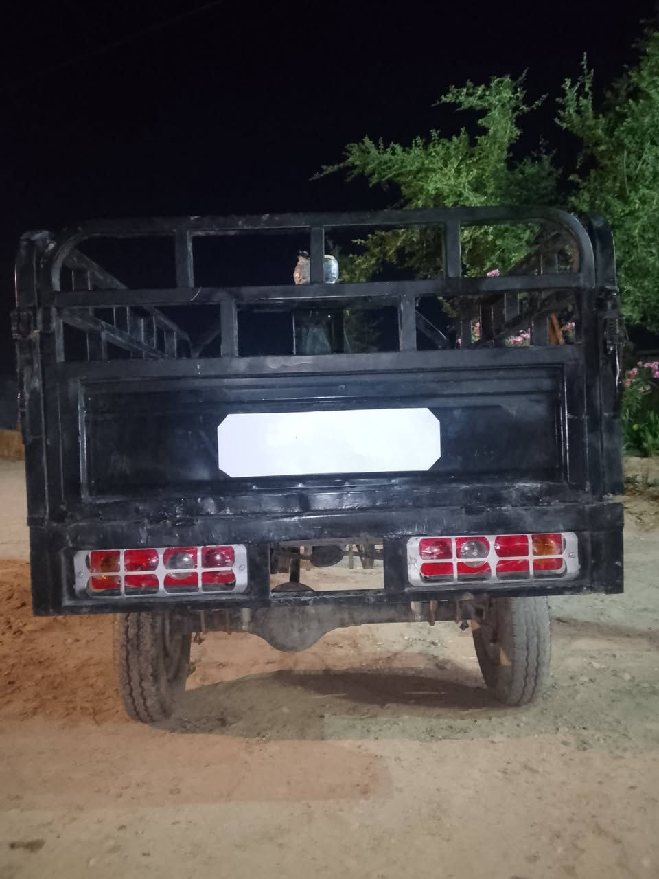 سلام عليكم ورحمه الله وبركاته ستوته موديل 20 بيها منفيس سعر مليون 150بيها مجال مكاني كياره قريت العوسجه ***********
