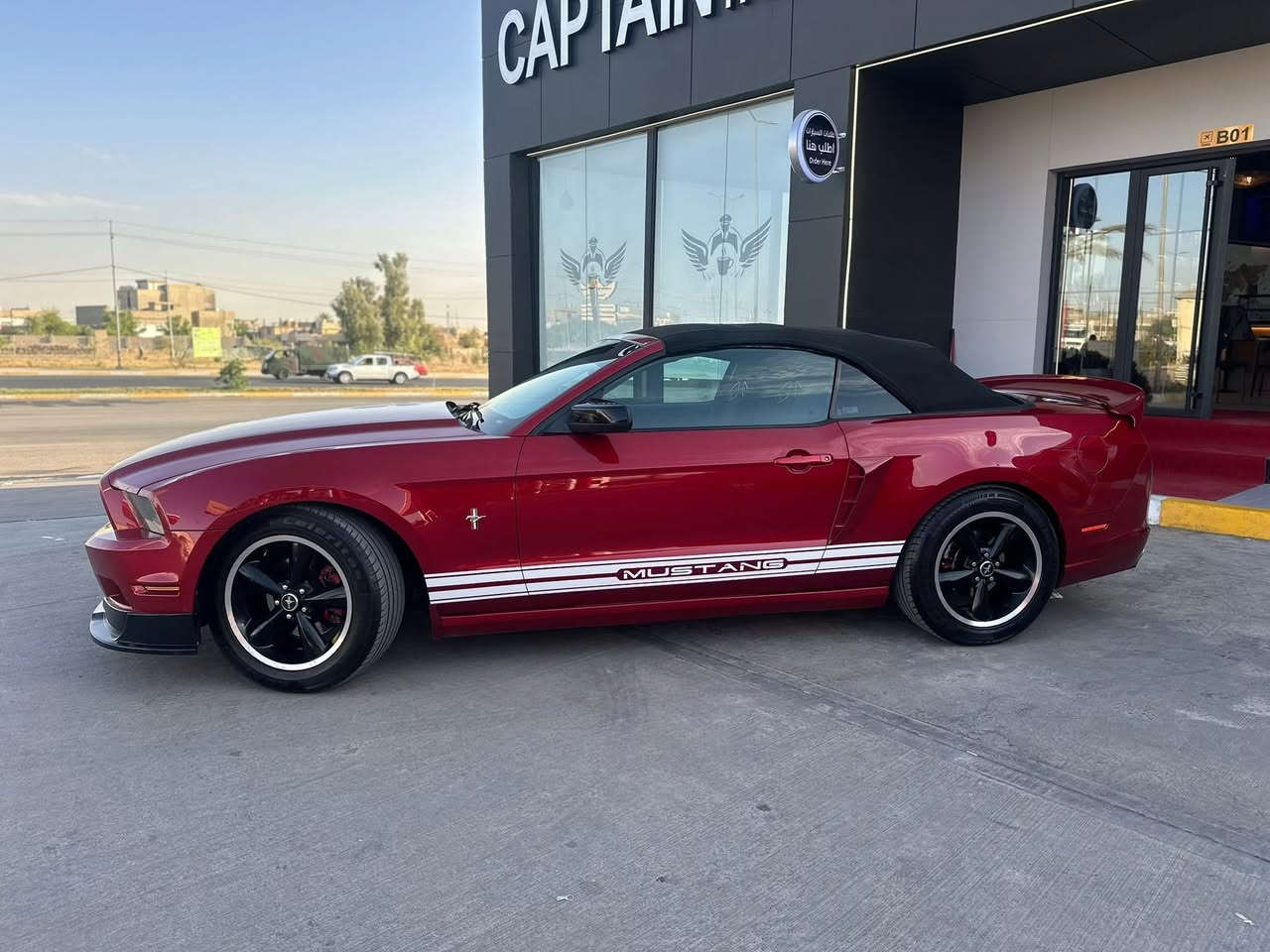 سلام عليكم فورد موستنك 2013
سياره جديد بدون ضرار كلين 
كير محرك شرط كشف جديد 
زينونت عيون شيطان عدست بلاجكتورت جداد 
عليها لحايه مال رتي ار 
تخم فلنجات دسكات جداد سياره انطكيك يها شرط من كل نوحي بيع فقط ١١٥ ورقه بيها مجال تحياتي للجميع***********
