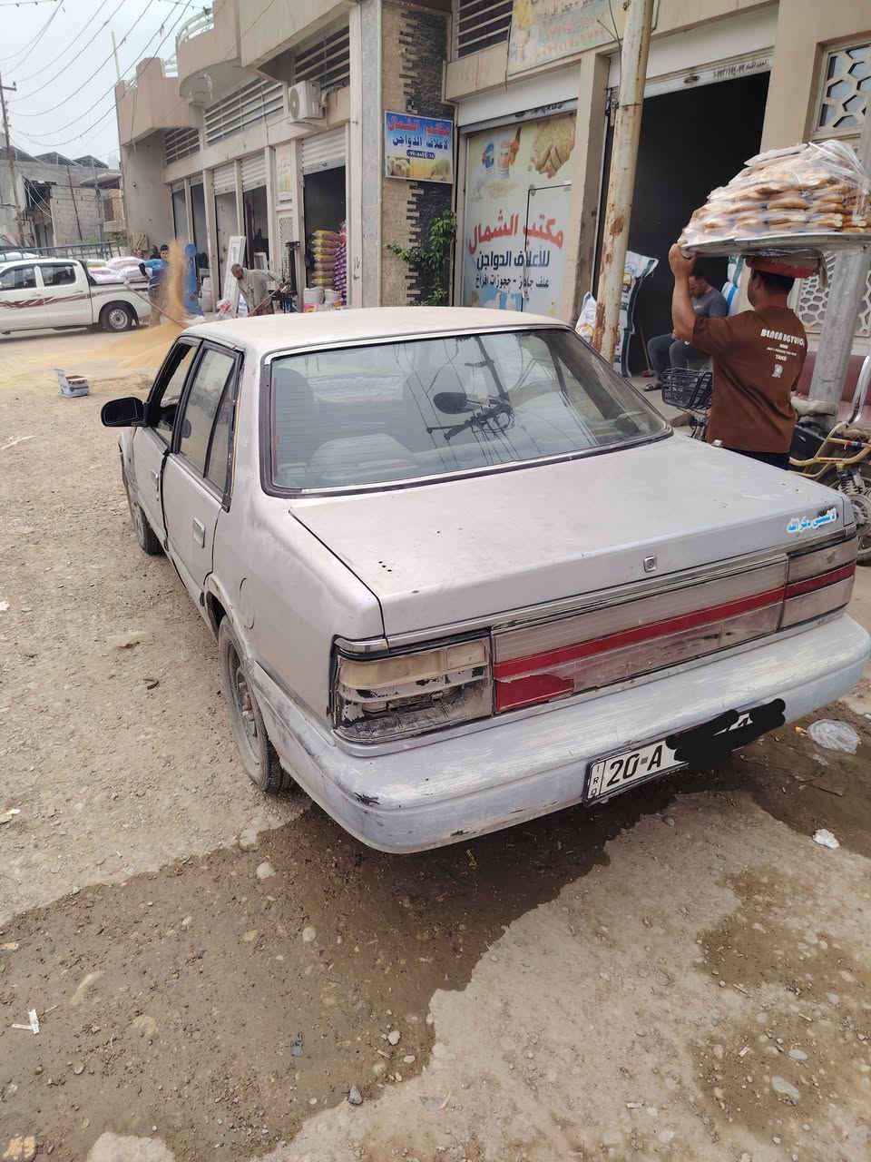 السلام عليكم كيا كونكورد موديل 95رقم ديالى انكليزي سنوية لل٣٠ بسمي محورة كير ومحرك كورلا اوتماتيك مكفولات قطرة بخار مابي مجفتة جديد علة ايدي نقصها بطاين بوب وباب السايق تعبانة ***********
