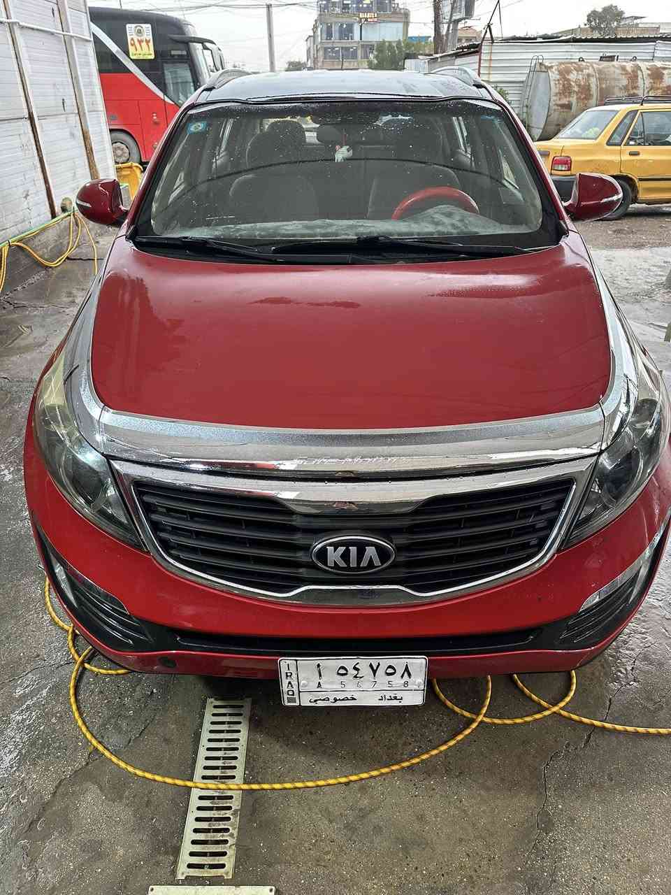السلام عليكم من رخصه الادمن كيا سبورتنج موديل 2014 مكفوله خليجيه الاستفسار ***********
