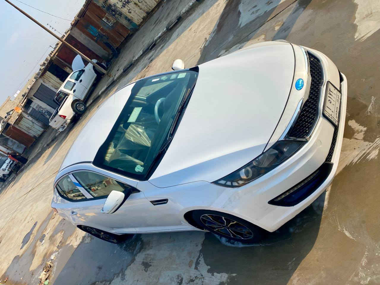 اوبتما 2011للبيع بيه قطعتين صبغ 
سونار مرفق بل منشور 
تبريد شغال
شفتاة ستيرن 
تبريد قطعتين
المرايات شفط
تحكم استرين
مانع انزلاق 
تخم تاير
محرك كفاله لاتنقيص ولاتبخير
كير كفاله 
رقم ذي قار 
مكان السيارة ذي قار الرفاعي 
السعر ١٢٠ وبيه مجال
الاتصال ***********
