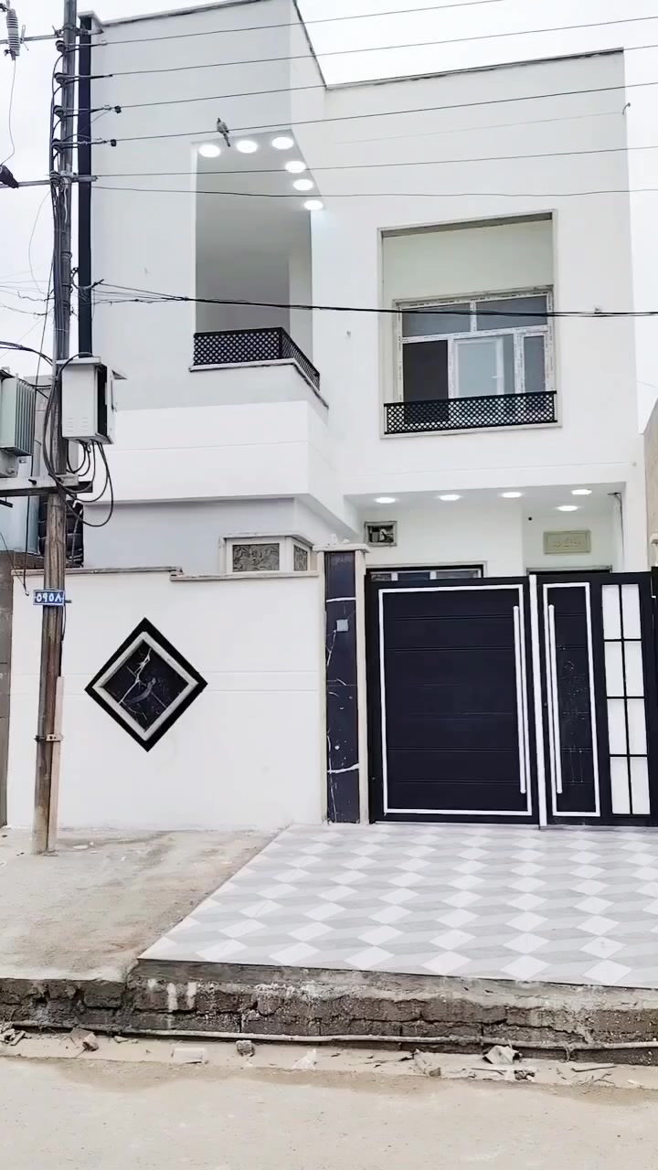 #دار_للبيع_للبيع

🏛️ طابق ونص بناء حديث 2025 زيرو

الموقع 📍موصل حي الانتصار شارع 30 قرب أسواق حسام

🛑 مساحه 123 متر 🛑 واجهه 6 🛑 عمق 20 ونص

📍ألدار متكون غرفتين نوم وهول وستقبال ومطبخ وصحيات

📔 سند طابو الزهور شرط التحويل ملك صرف 📔

📍الدار علا شارع 15

📍 استلام فوري

🛑 السعر 💵 82 وبي مجال بسيط

للتواصل والاستفسار الاتصال عل أرقام

*********** 📲📲
*********** 📲📲
