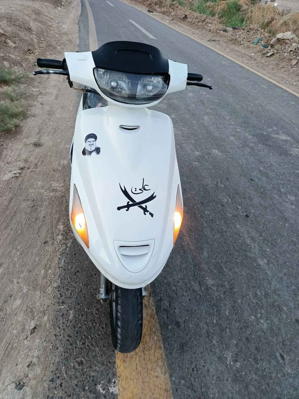 الهم صلي ع محمد سلام عليكم فراشه للبيع شباب الدراجه علا وضع الرمبه كلهه ختم واحد ويه المكينه قطعه تجاري مابيهه جديده مكينتهه من تشتغل ما تنسمع شلعه فول معدل فوول كله شغال ما ناقصهه برغي اعيد وكرر الدراجه جديده ختم واحد كفاله من كلشي اذا مفتوح بيهه برغي ترجع عل فحص تجي وتفحص اذا مو هاذه الحجي تاخذهه وتروح بلاش الشراي يخابرني وبي خير ويدلل ***********

