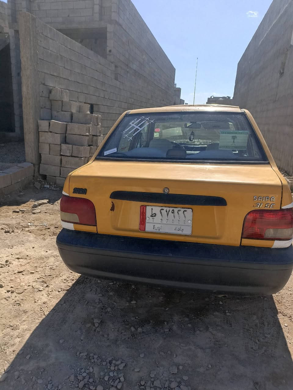 سايبة للبيع موديل 2010 رقمها بغداد عنوانها كركوك قريب ع جسر محافظه جديدة سعرها 20 شراي بيها مجال علها نقابة 131 الف سنوية 23 سيارة مضيفة تدفئه تبريد شغال بيها بطاقة بانزين شراي يخابر هاذا رقم بي اتصال و واتساب.***********........***********
