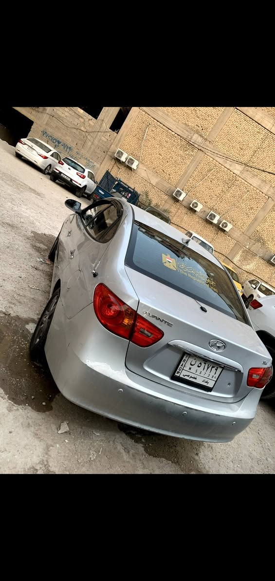 للبيع افانتي 2008
كفاله كامه فقط نص جاملغ الايسر صبغ اثر شخوط
كير مكينه حداديه تخم تاير كفاله
رقم بغداد نكليزي بسمي تحويل مباشر
فتحه / تحكم جهتين/كشن تدفئه تبريد
داخل ملكي / مري شفط /اناره قطعتين 
ويل16 تخم/فول عدا البصمه 
السعر 108 وبيه مجال
مكان السياره بابل جبله
***********
