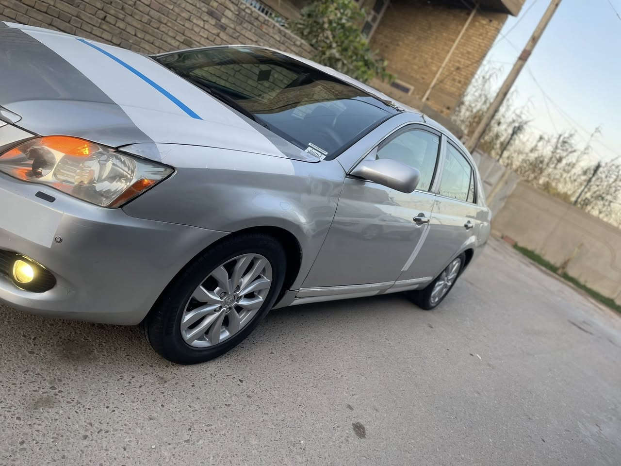 لسلام عليكم افلون 2007 رقم بغداد بسمي صبغ عام جماليه وارد امريكي حادثها جاملغ امامي مبدل 
المواصفات 
فتحه 
كامره خلفيه 
حساسات امامي خلفي 
تبريد شغاله
شاشه اندرويد   
صدر امامي خلفي خير من الله 
بيها طخا بل دعاميه الخلفيه وخشم الجاملغ المامي 
السعر 79 وبيها مجال 
العنوان بغداد بلديات 
الرقم *********** اقره المنشور وخابره خاص ماجاوب
